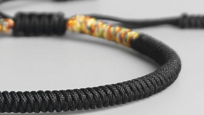 Bracelet Tibétain noir tressé