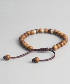 Bracelet tibétain en Perles de Bois de Santal